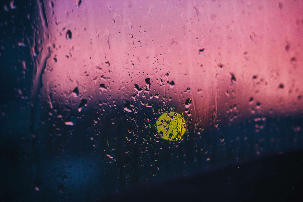 Дождь... автор Dasha  на PhotoGeek.ru #Жанровая фотография #Боке #Дождь