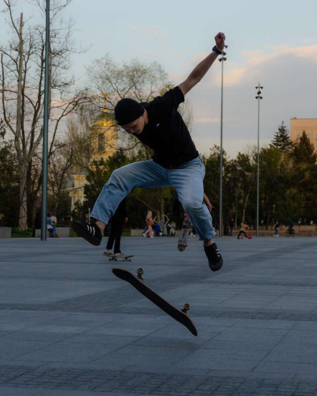 Скейтбордист автор Александр Коломиец на PhotoGeek.ru #Спорт #Город #Скейт #Стрит #Стрит фото