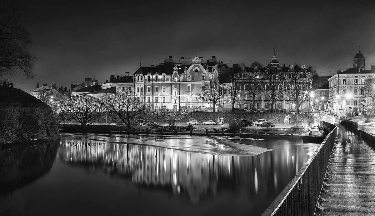 Вечерний монохром.. / Вечерний монохром.. / Фотография на PhotoGeek.ru
