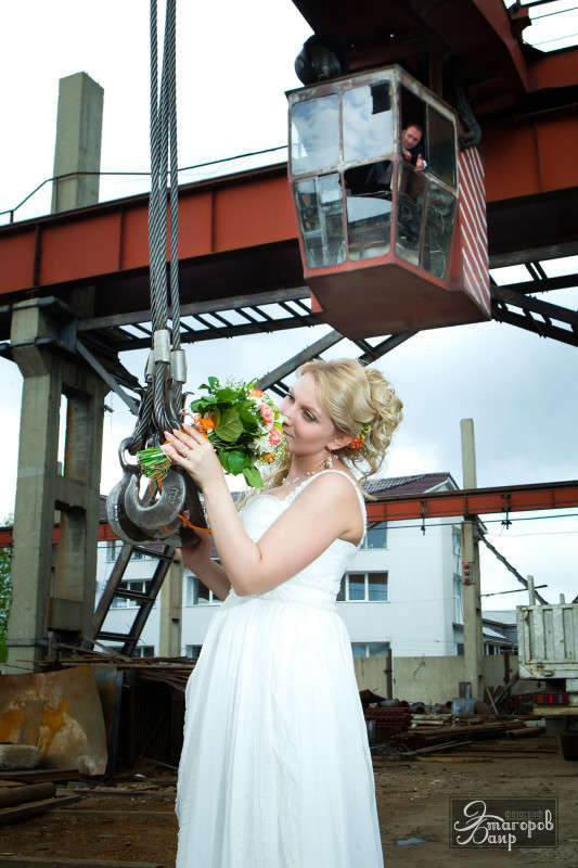 Любовь крановщика автор Баир Этагоров на PhotoGeek.ru #Свадебная фотография #Постановка #Прогулка #Эмоции