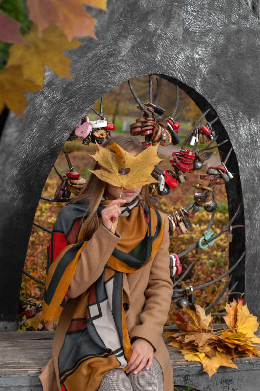 Взгляд на осень автор  Филипп  Махов на PhotoGeek.ru #ВДНХ #Девушка #Золотая осень #Кленовый лист #Осенняя фотосессиия #Парк #Стильпостановочное фото #Сюжет #Фотомодель #Фотопрогулка