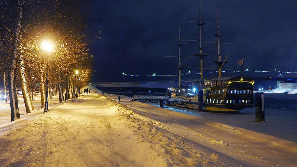 Зимний ночной Великий Новгород