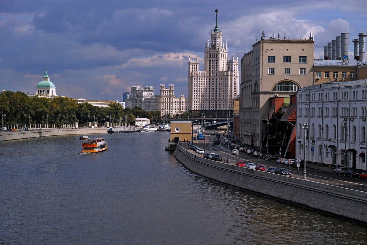Раушская набережная автор Игорь Белоногов на PhotoGeek.ru #Город #Архитектура