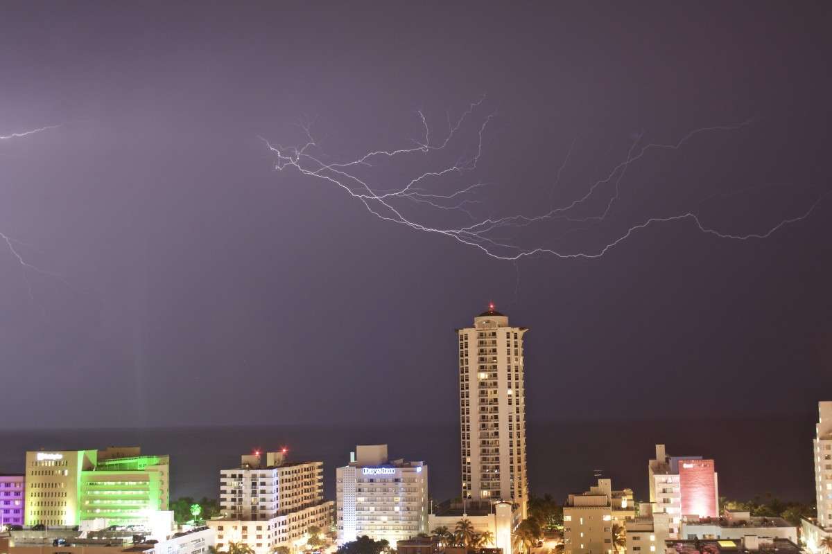 Power of Zeus 1.0  Kirill   PhotoGeek.ru #   #Canon #Canon EOS #Holidays #Lightning #Miami #Miami Beach #Mid-beach #Thunder #Thunderbolt # # #
