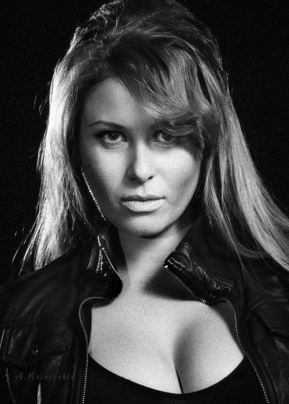 Portrait of a beautiful girl. ����� ��������� ��������� �� PhotoGeek.ru #������� #������ #�����-�����