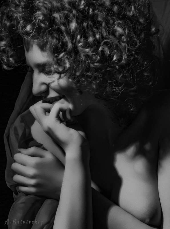 Portrait with shadows. ����� ��������� ��������� �� PhotoGeek.ru #�� #������ #�����-�����