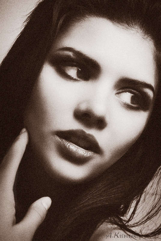 Modest portrait. ����� ��������� ��������� �� PhotoGeek.ru #������� #������ #�����-�����