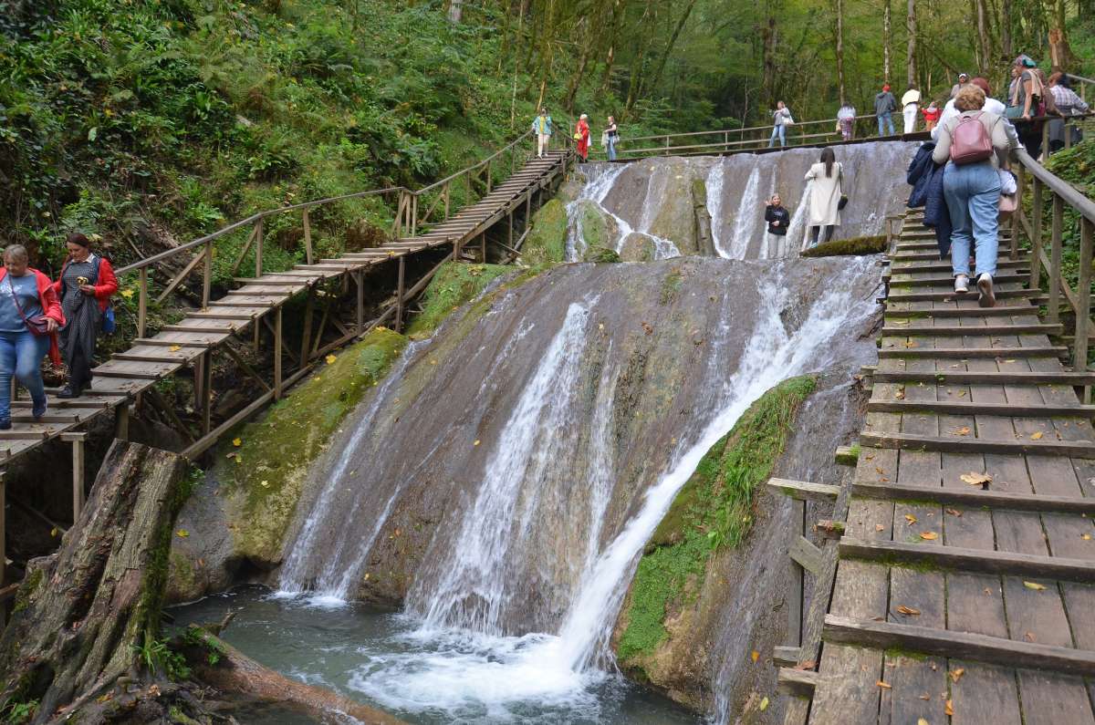 33 водопада автор ПЕТР  на PhotoGeek.ru #Туризм #Пейзаж или природа #Репортаж