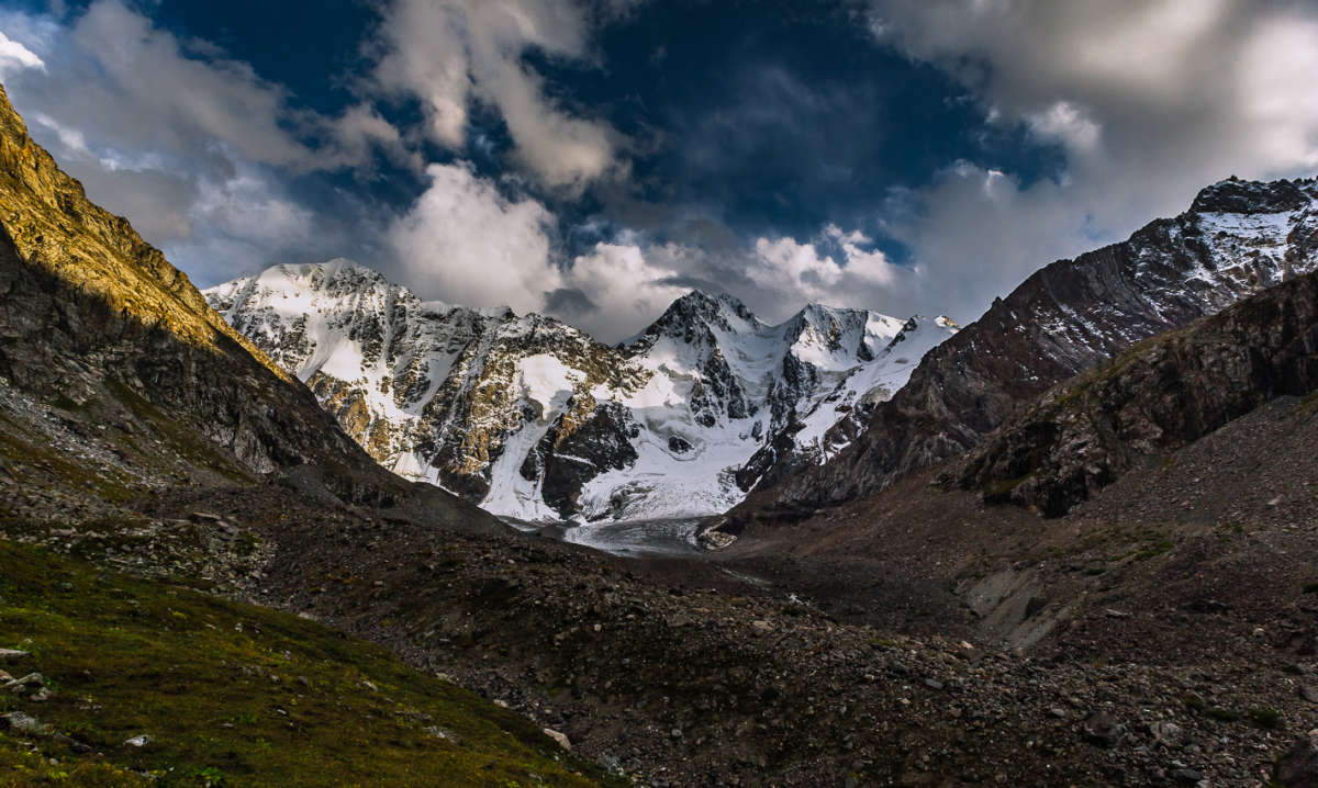 #215 автор Maximilian Buckup на PhotoGeek.ru #Пейзаж или природа #Вершина #Гора #Зарисовки #Киргизия #Ледник #Морена #Снег