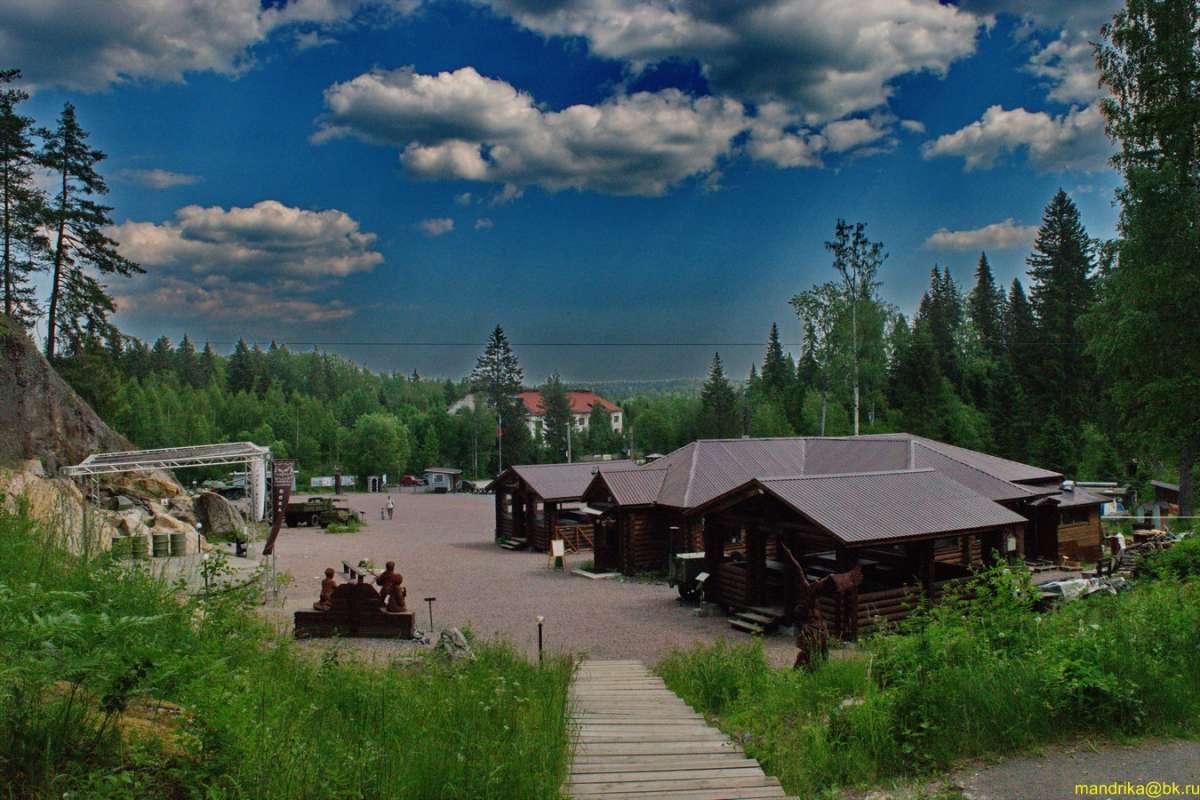 Территория музея "Гора Филина" автор Aleksandr Mandrika на PhotoGeek.ru #Туризм #Пейзаж или природа