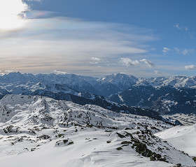 панорама с Альпйскими вершинами...