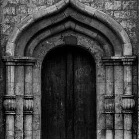 Двери в церкви святого Трифона